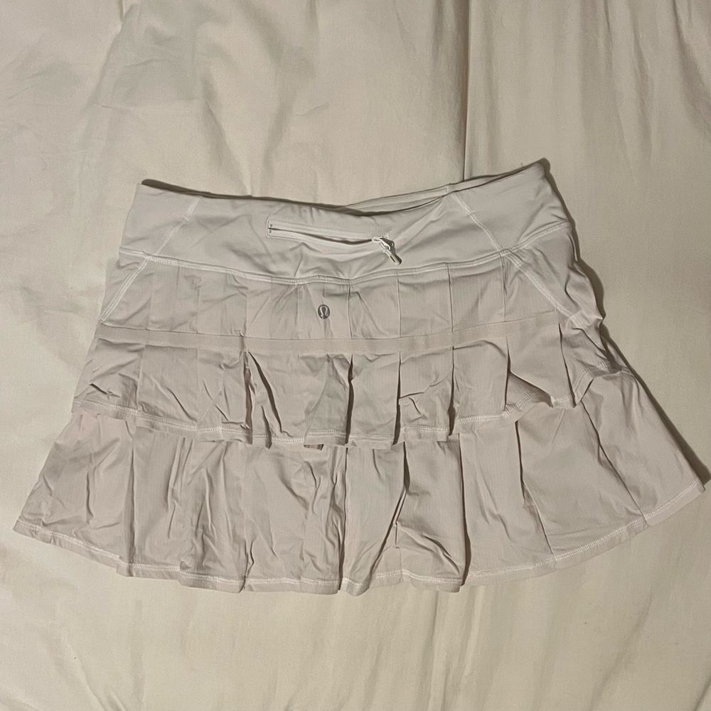 White Lululemon Golf/Tennis Skirt